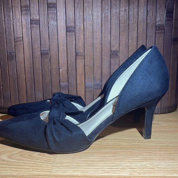 NWOT LIFE STRIDE HEELS. BLACK SZ 8.5 - Picture 5 of 9
